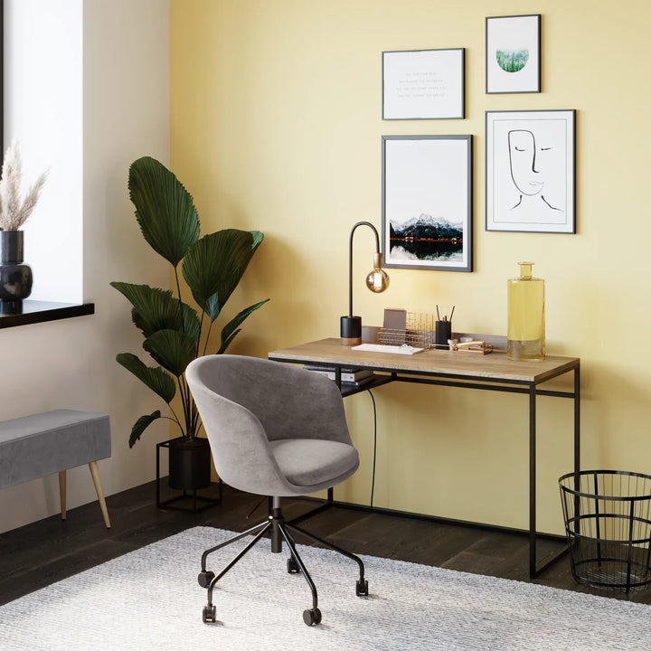 MADO DESK